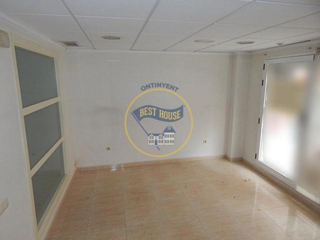 Local comercial en venta en Ontinyent, Sant Josep photo 0