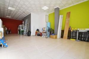 Local comercial en venta en Deltebre, La cava photo 0