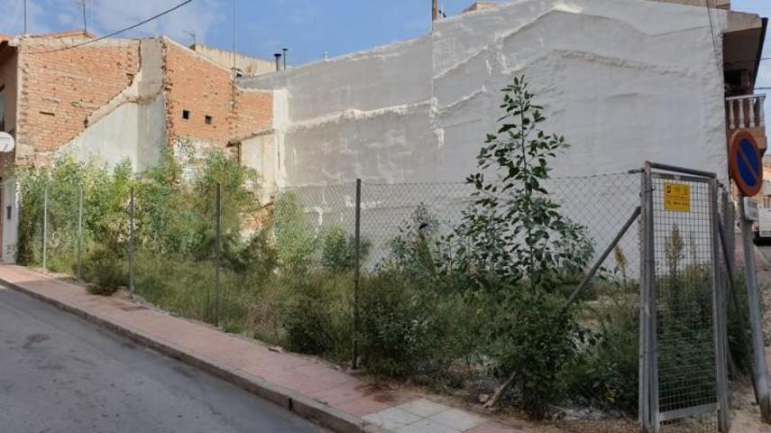 Terreno en venta en Molina de Segura, Barrio del carmen photo 0
