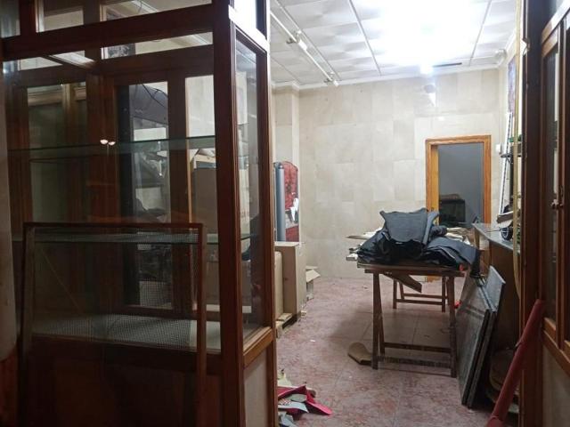 Local comercial en venta en Petrer, Camino viejo de Elda photo 0