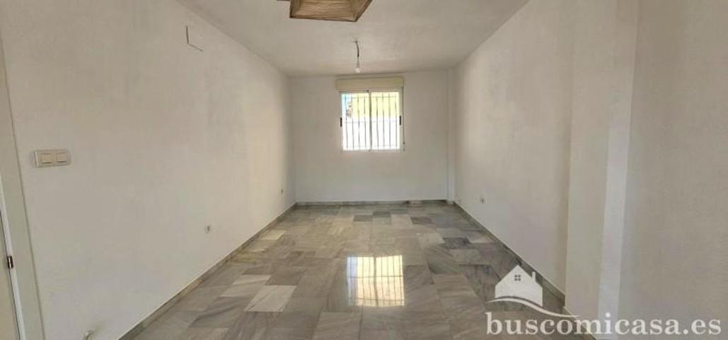 Chalet en venta en Híjar, Avenida San Miguel, 18110 photo 0