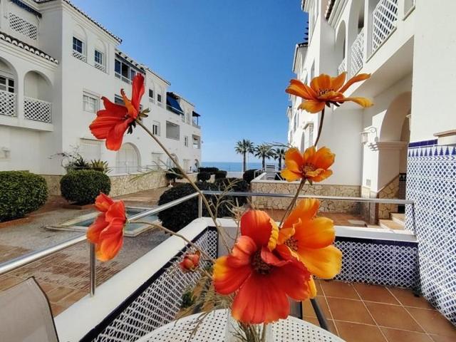 Piso en venta en Nerja, Calle Málaga, 29780 photo 0