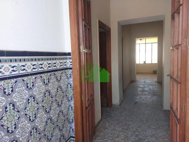 Casa con terreno en venta en Montijo, SAN GREGORIO photo 0
