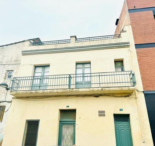 Casa en venta en Roquetes, Centro photo 0