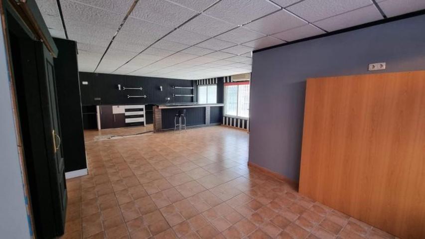 Local comercial en venta en Bigastro, CENTRO photo 0
