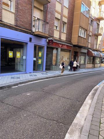 Local comercial en venta en Valladolid, Centro photo 0