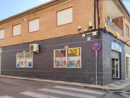 Local comercial en venta en Maracena, Maracena photo 0