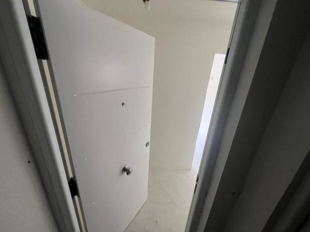 Apartamento en venta en Torrevieja photo 0