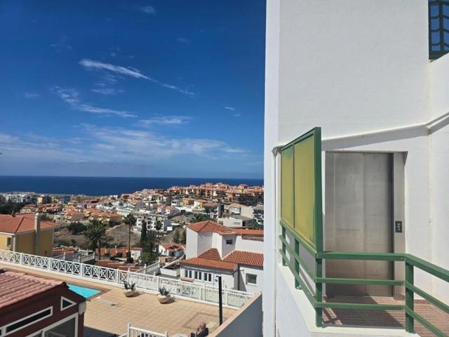 Apartamento en alquiler en Mogán, Arguineguín, Loma Dos photo 0
