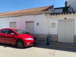 Casa en venta en Cúllar Vega, CENTRO URBANO photo 0