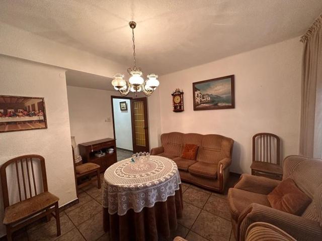 Planta baja en venta en Alzira, Iglesia Santos Patronos photo 0