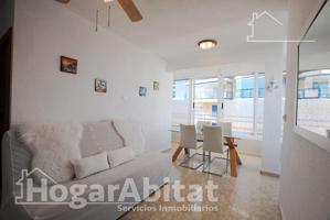 Piso en venta en Tavernes de la Valldigna, Playa de tavernes photo 0