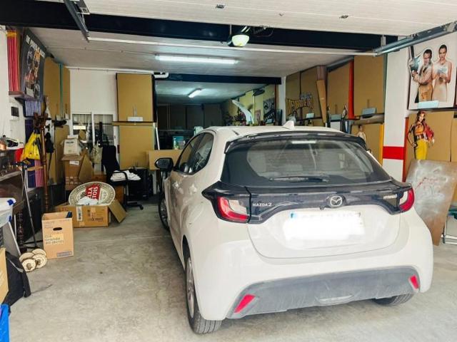 Local comercial en venta en Elche, Centro photo 0