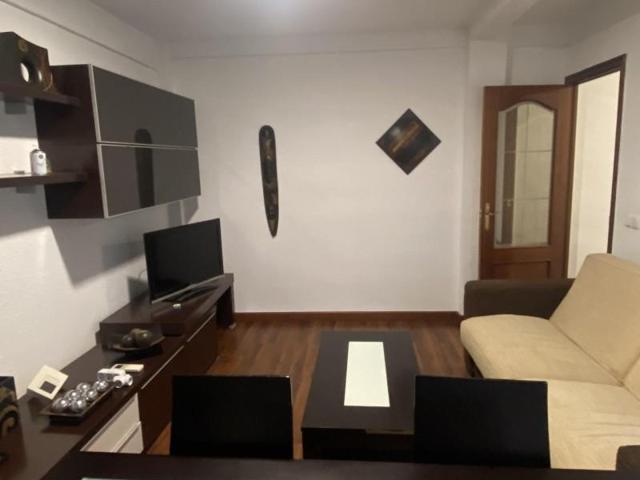 Piso en venta en Córdoba, Av. Barcelona - Viñuela - Rescatado photo 0
