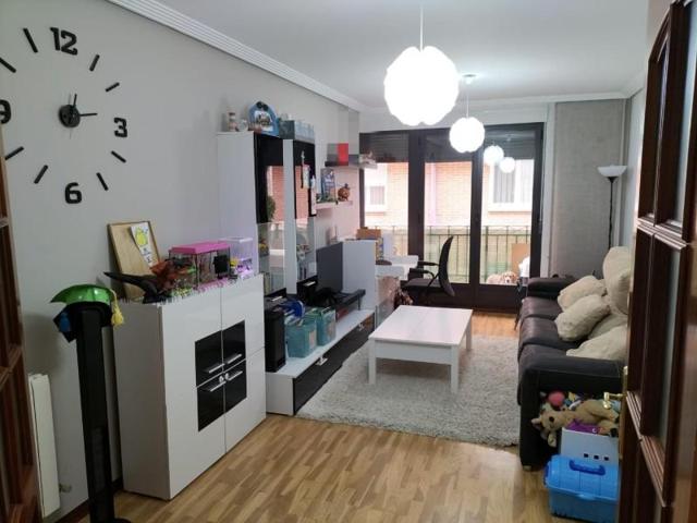 Piso en venta en Palencia, Palencia photo 0