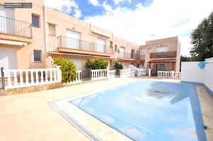 Adosada en venta en Alcanar, Les cases d'alcanar photo 0