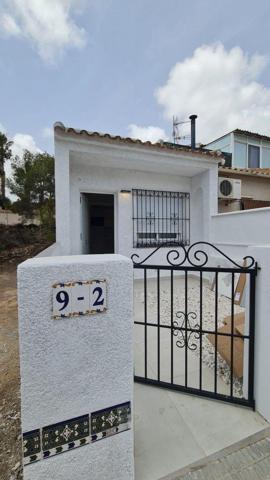 Adosada en venta en Orihuela Costa photo 0