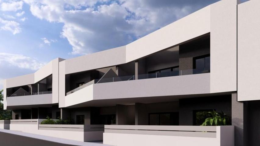 Bungalow en venta en San Miguel de Salinas, Pueblo photo 0