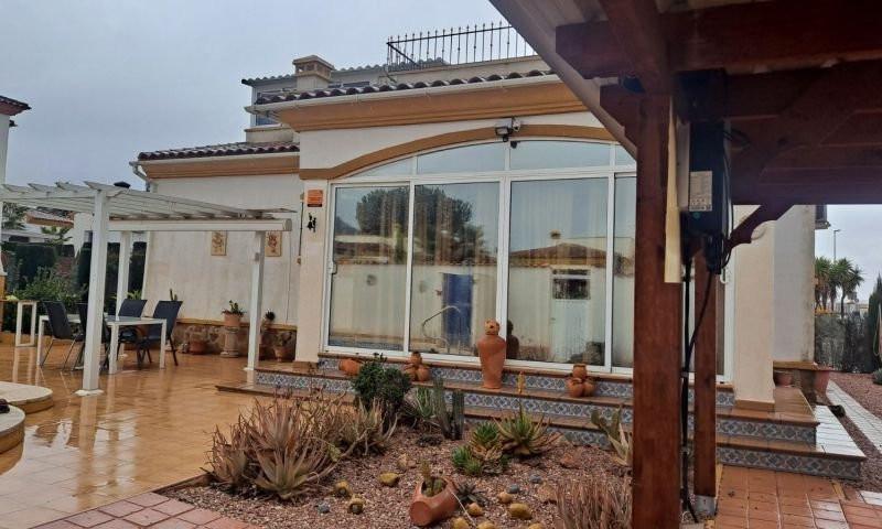 Chalet en venta en Hondon de las Nieves photo 0