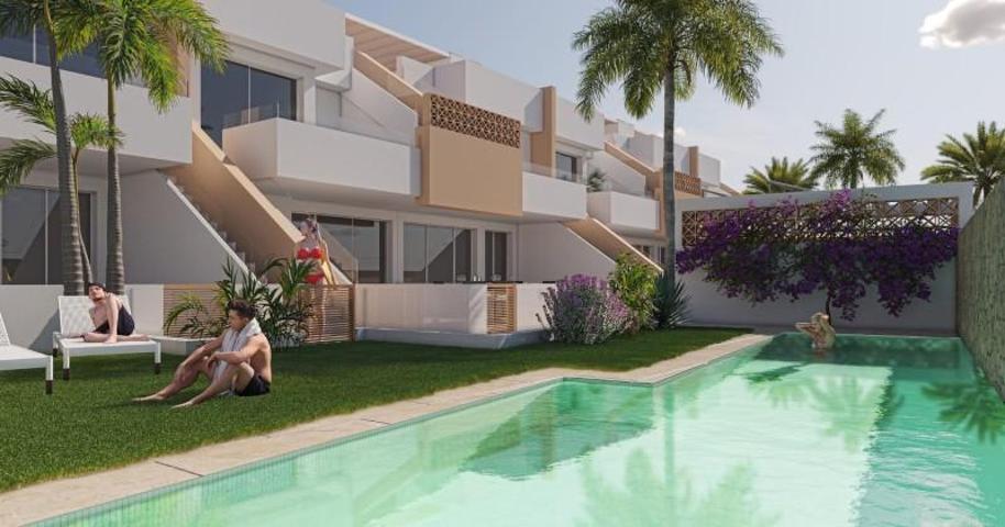 Bungalow en venta en Pilar de la Horadada, Zona Pueblo photo 0
