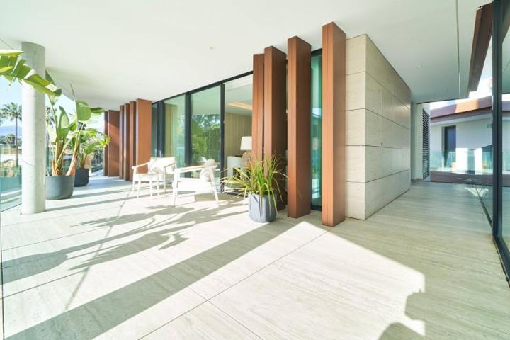 Apartamento en venta en Estepona, La Gaspara photo 0