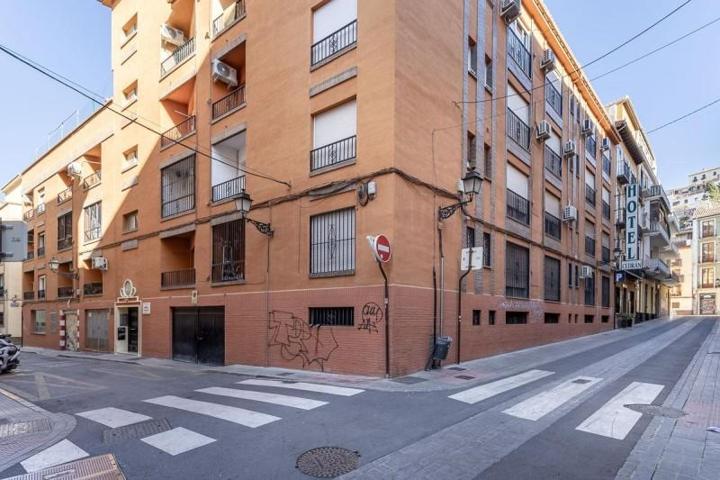 Piso en venta en Granada, Gran via photo 0