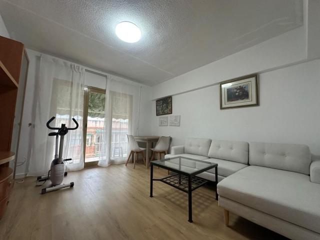 Piso en venta en Alicante, Carolinas altas photo 0