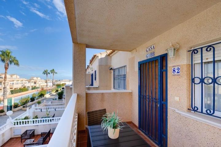 Adosada en venta en Orihuela, Baix Segura photo 0