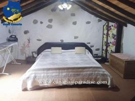 Casa con terreno en venta en Valleseco, Gran Canaria photo 0