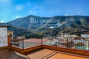 Adosada en venta en Arenas, Costa del Sol Oriental - Axarquía photo 0