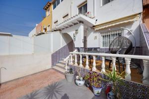 Duplex en venta en Torrevieja photo 0