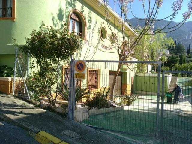 Chalet en venta en Beniatjar, Bereda photo 0