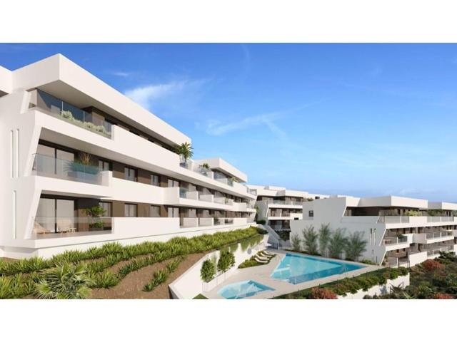 Piso en venta en Estepona, Centro photo 0