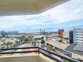 Apartamento en venta en Adeje, Avenida de Espana, 38660 photo 0