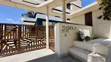 Apartamento en venta en Alicante, Pau V photo 0