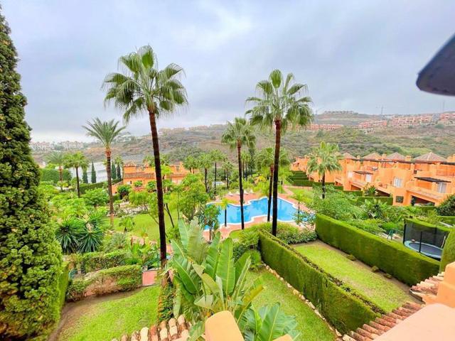 Casas de pueblo en venta en Benahavís, Paraíso Bellevue photo 0