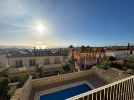 Chalet en venta en Adeje, Playa del Duque photo 0