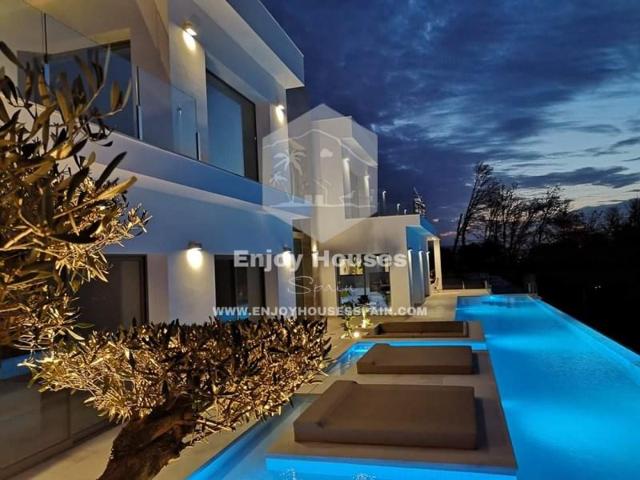 Chalet en venta en Jávea-Xàbia photo 0