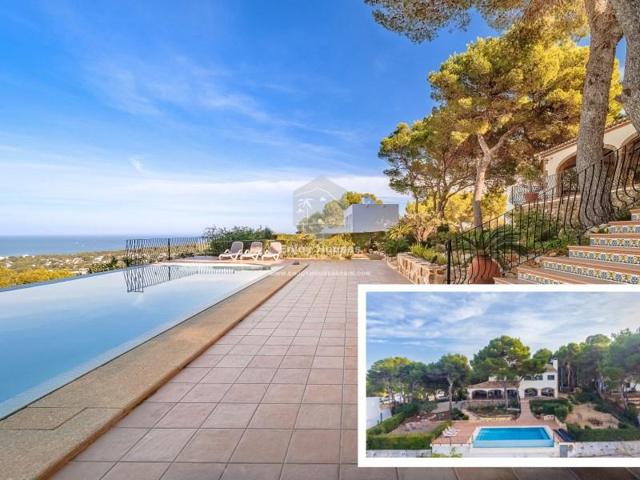 Chalet en venta en Jávea-Xàbia photo 0