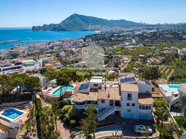 Chalet en venta en Altea photo 0