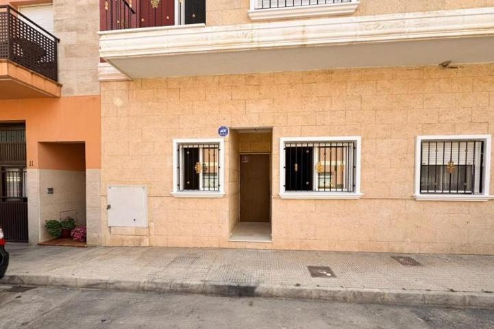 Planta baja en venta en Catral, Comunidad valenciana photo 0