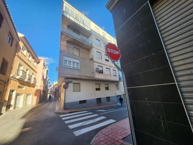 Apartamento en venta en Sax photo 0