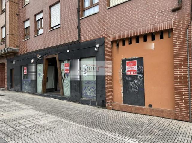 Local comercial en venta en Oviedo, Oviedo photo 0