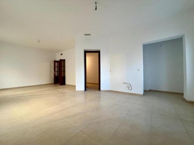 Piso en venta en Córdoba, Casco Antiguo photo 0