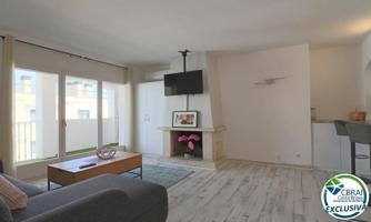 Apartamento en venta en Empuriabrava, Caballito del mar photo 0