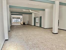 Local comercial en venta en Elche, Plaza Crevillente photo 0