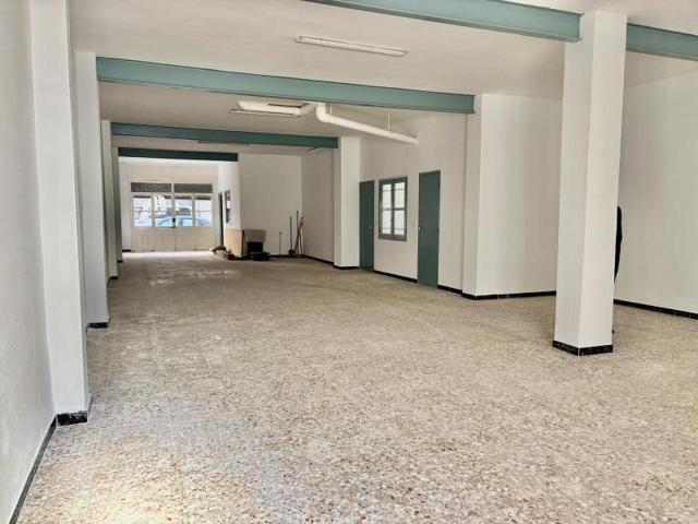 Local comercial en venta en Elche, Plaza Crevillente photo 0