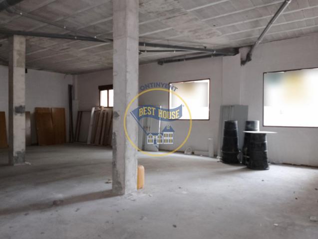 Local comercial en venta en Ontinyent, Centro photo 0