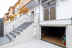 Adosada en venta en Santa Fe, POLIDEPORTIVO photo 0