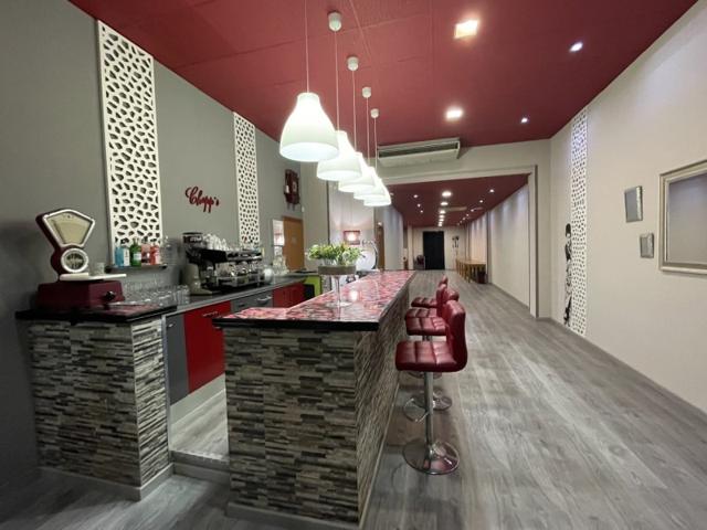Local comercial en venta en Tarragona, Nou eixample sud photo 0
